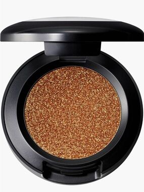 New w/o box MAC Dazzleshadow Eyeshadow in “I like 2 watch”